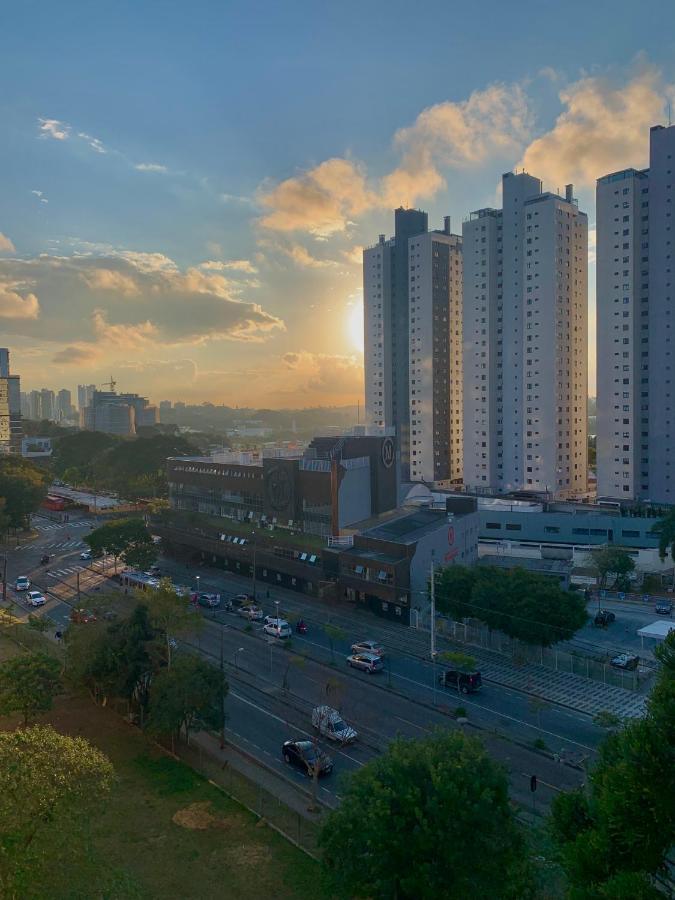 707- Apartamento Encantador, Amplo E Decorado, Quarto, Sala, Cozinha, Mobiliario Moderno, Cozinha Completa Com Utensilios , Excelente Vista Da Cidade E Localizacao Privelegiada No Bairro Bigorrilho Curitiba Exterior foto