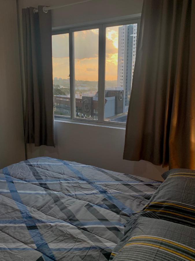 707- Apartamento Encantador, Amplo E Decorado, Quarto, Sala, Cozinha, Mobiliario Moderno, Cozinha Completa Com Utensilios , Excelente Vista Da Cidade E Localizacao Privelegiada No Bairro Bigorrilho Curitiba Exterior foto